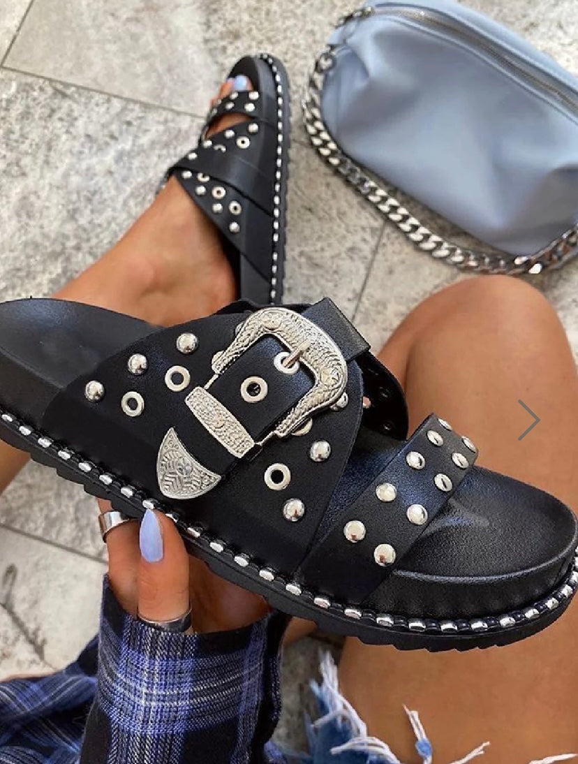 BLACK STUDS AND BUCKLE DETAIL SUMMER SLIDERS SANDALS